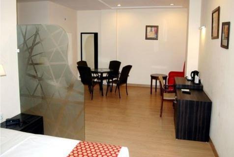 Hotel Radiance Bhilwara Oda fotoğraf