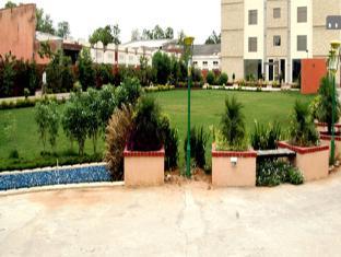Hotel Radiance Bhilwara Dış mekan fotoğraf